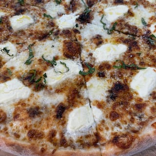 Ricotta Glaze Pizza